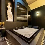 Lejlighed Pablo Designer With Whirlpool Bathub, 4 People